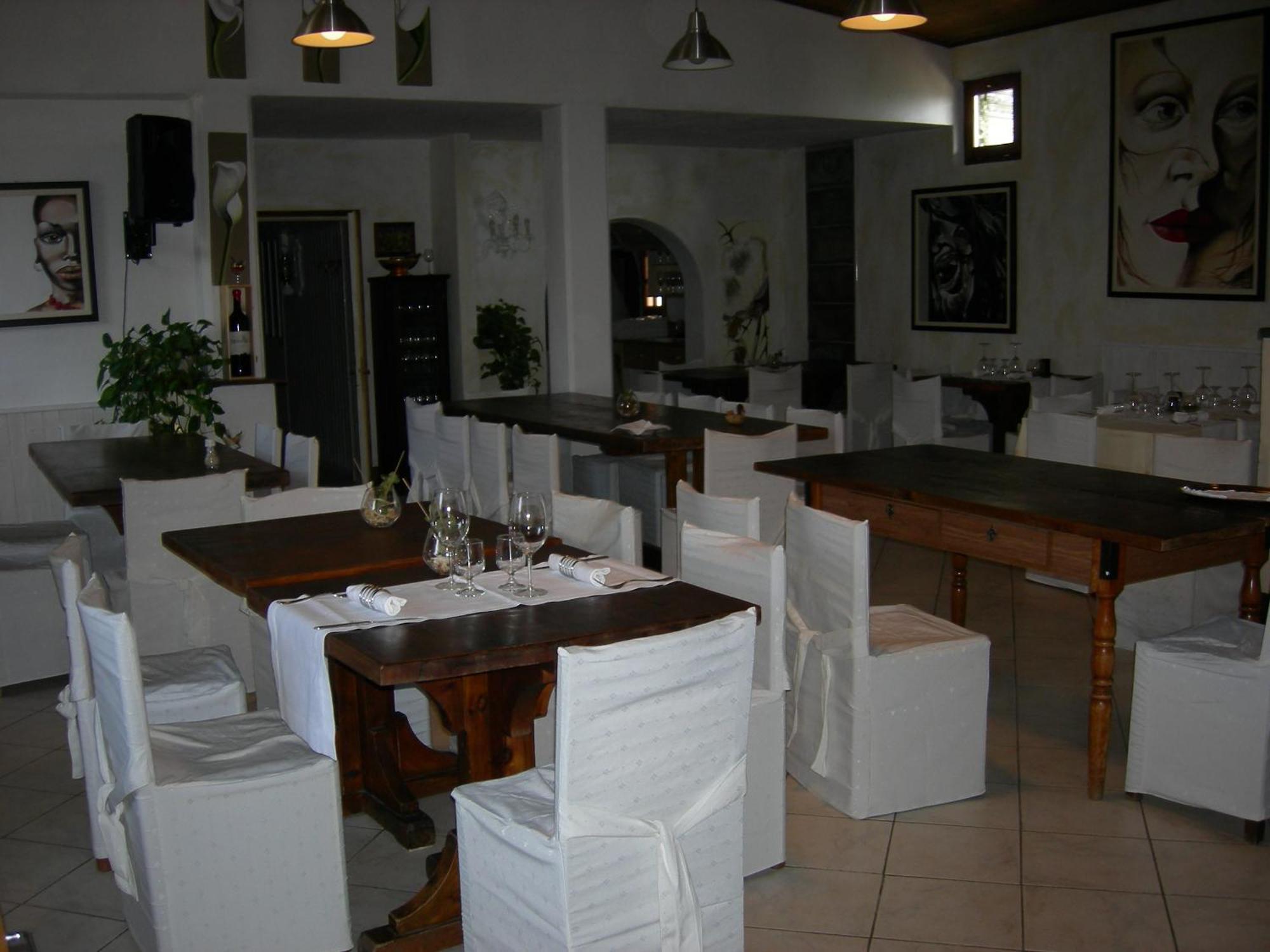 Bed and Breakfast Premiata Osteria Dei Fiori Cortiglione Exterior foto